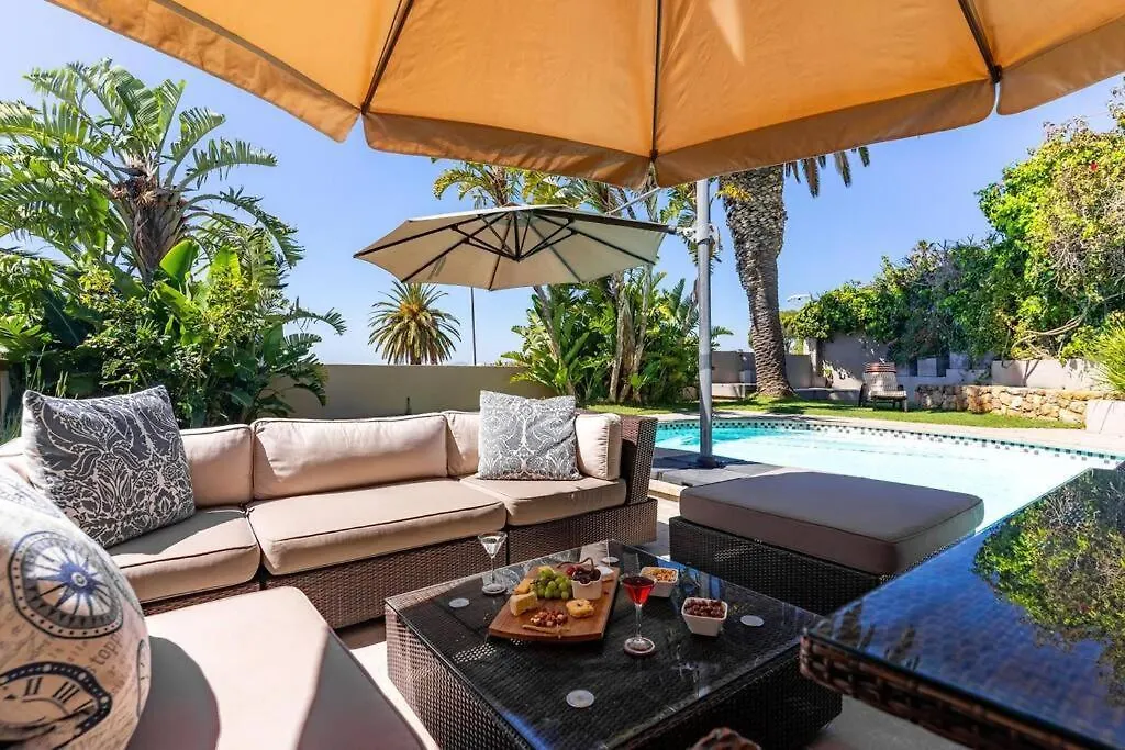 Green Point Grande - Luxury Family Villa With Pool & Views Cape Town